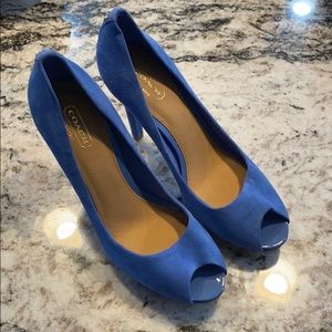 Beautiful blue Coach heels
